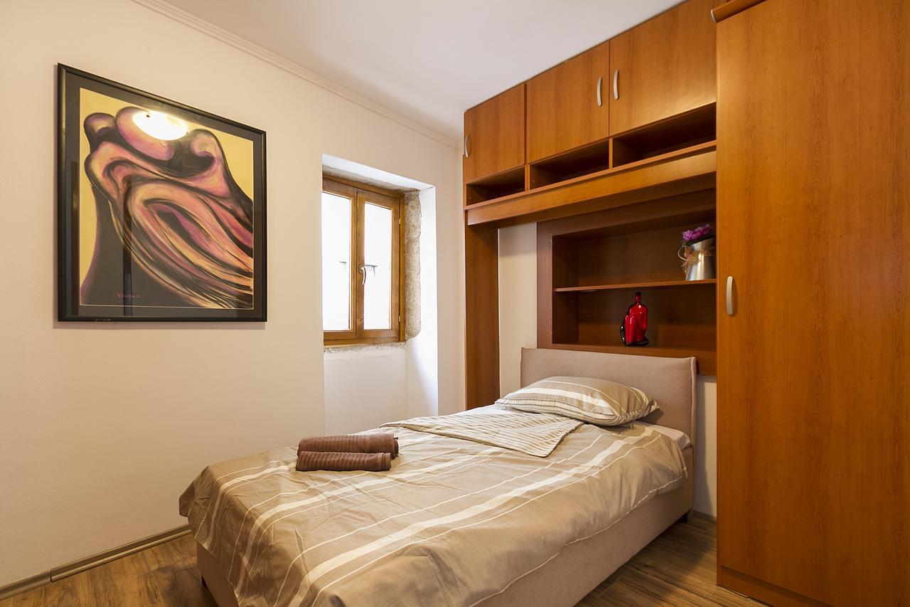 Apartment Nino Rovinj Chambre photo
